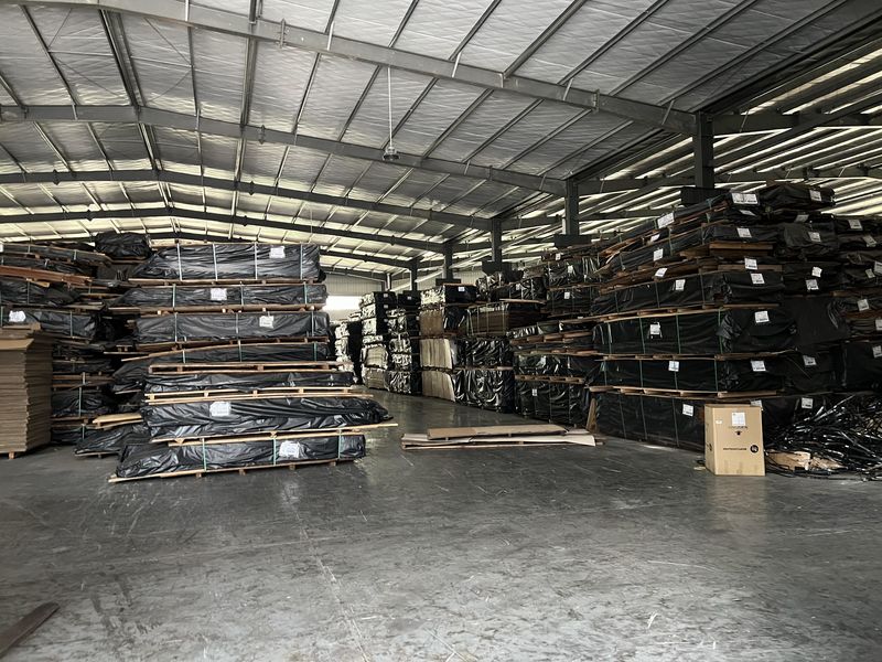 Dongguan Lingfeng Wood Industry Co., Ltd. خط تولید تولید کننده